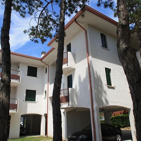 Villa Albaluisa Bibione Exterior foto