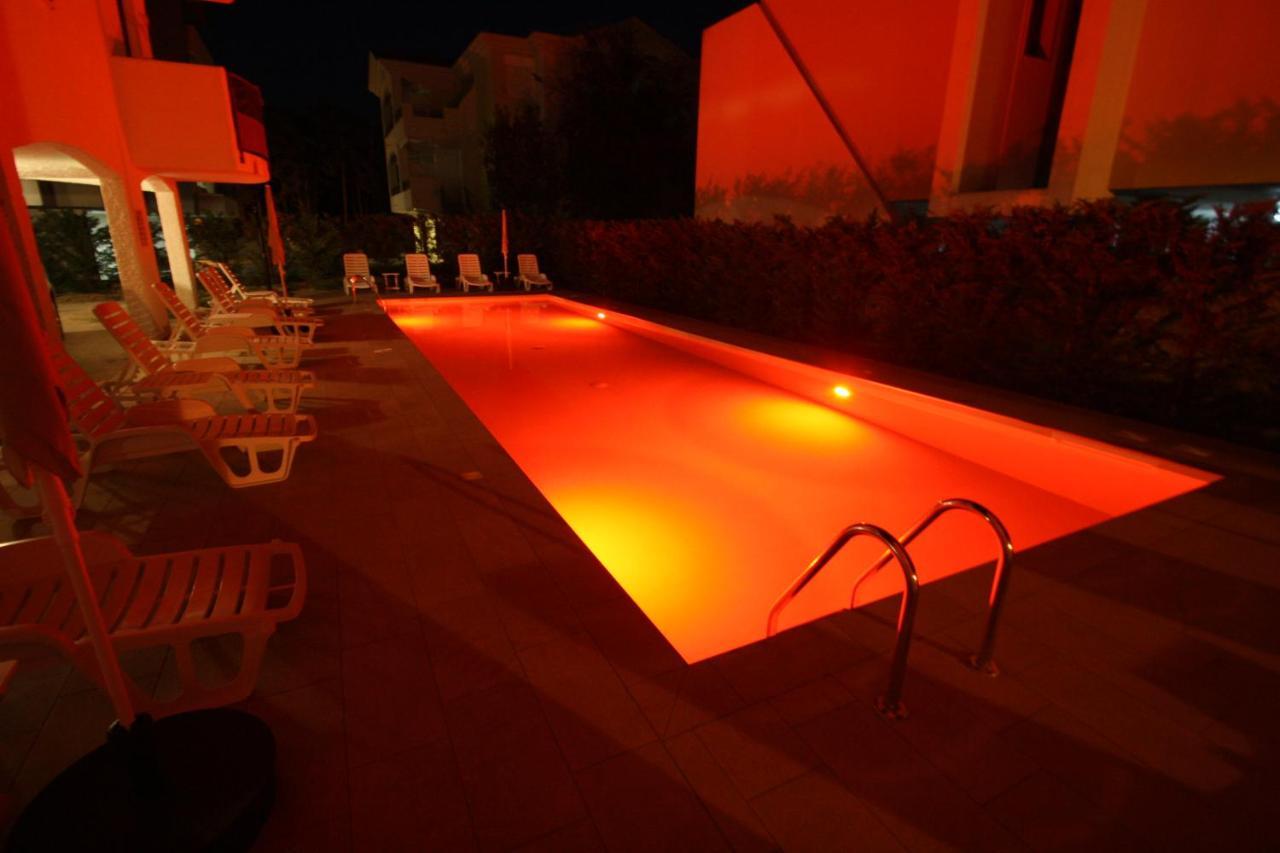 Villa Albaluisa Bibione Exterior foto