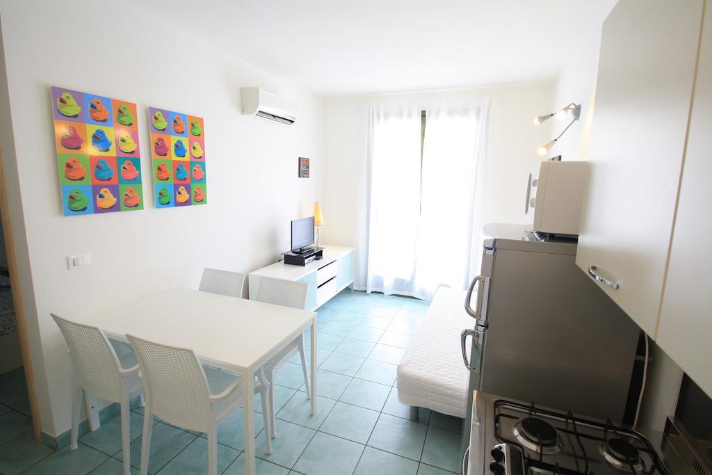 Villa Albaluisa Bibione Zimmer foto